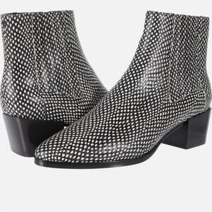 Rag & Bone Rover Black and White  Ankle Booties - Never Worn